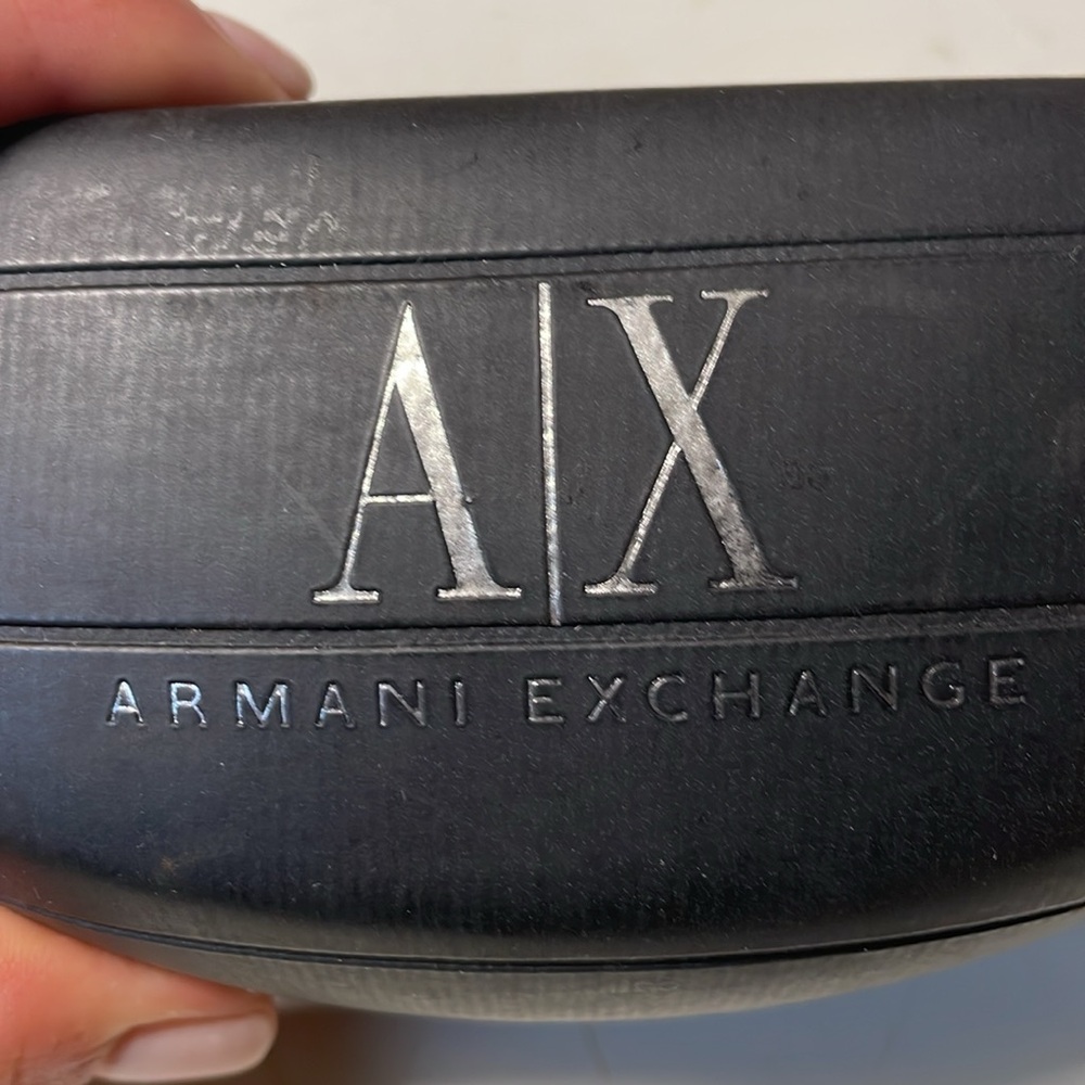 Armani Exchange case - Picture 4 of 7